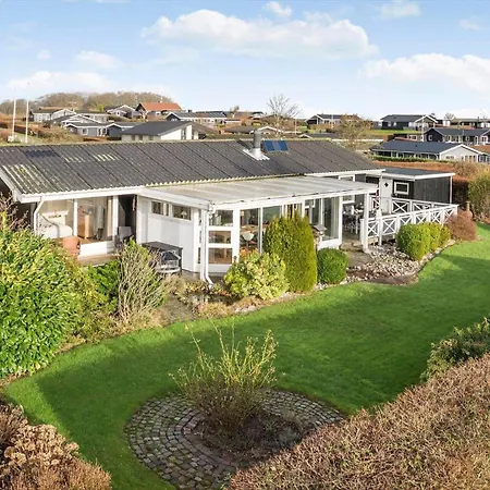 Sj273-hejls-gronningen-1 펜션 하일스